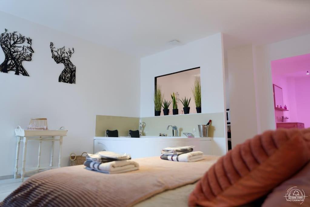 Suite Le Cocoon & Spa By Nancyintimelounge Εξωτερικό φωτογραφία